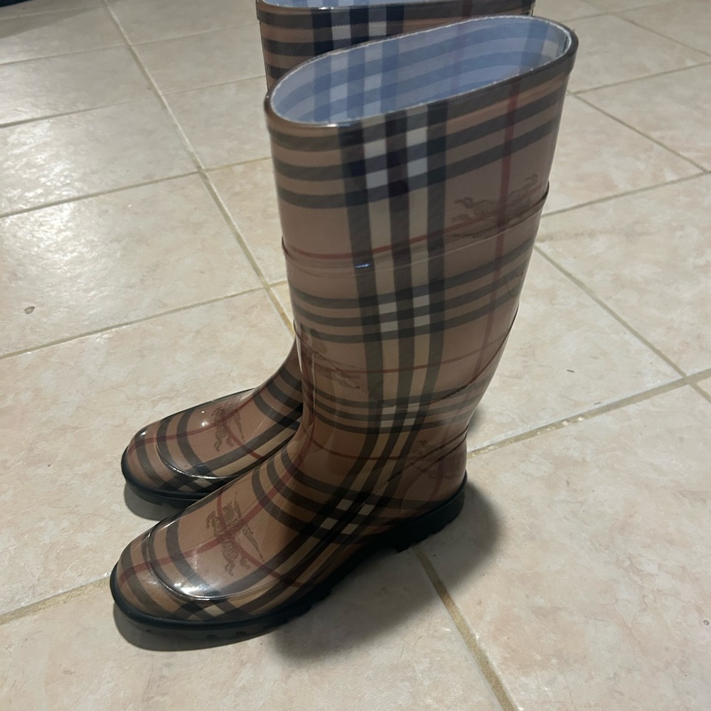 Burberry Plaid Rain Boots